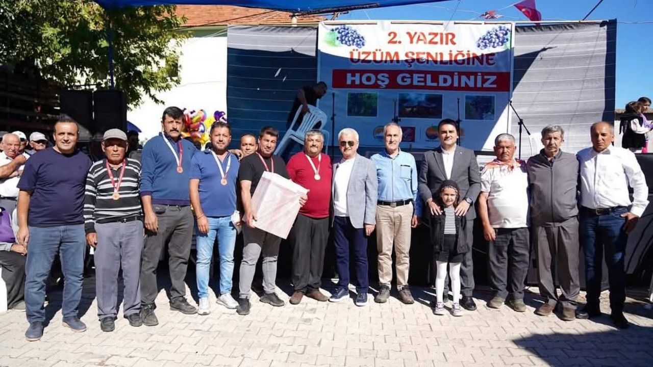 Finike’de 2. Yazır Üzümü Şenliği gerçekleştirildi – Birlik Haber Ajansı