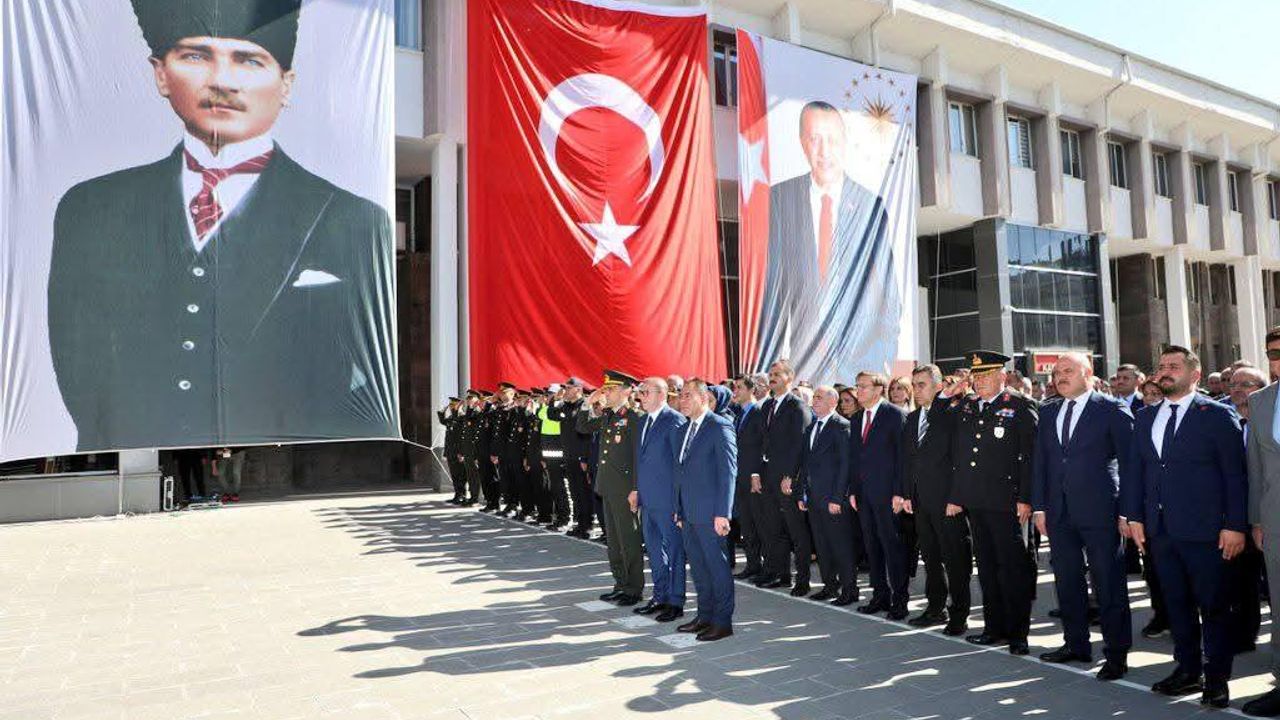 Atatürk’ün Kars’a gelişinin 101. yıl dönümü kutlandı – Birlik Haber Ajansı