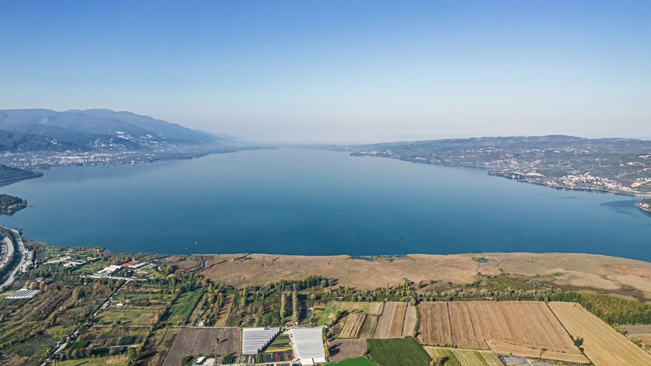 Sapanca Gölü alarm veriyor: Su seviyesi tarihinin en düşük noktasında – Birlik Haber Ajansı