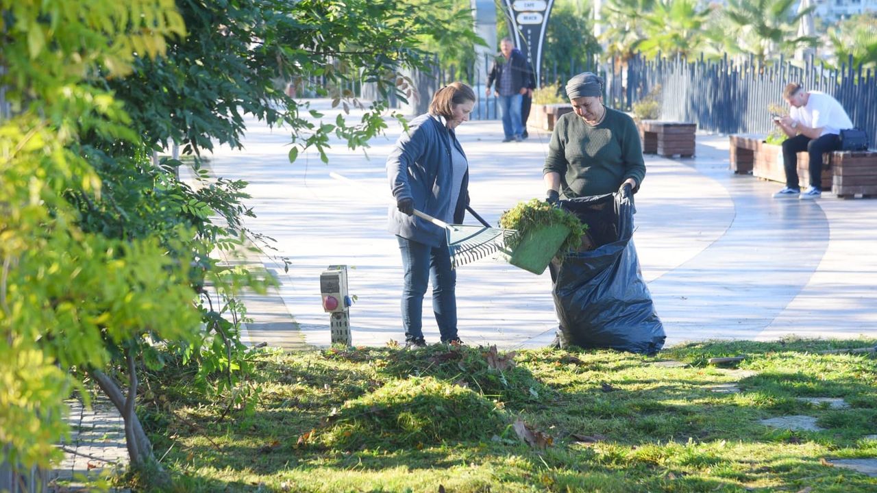 Giresun Belediyesi sonbahar temizliği yapıyor – Birlik Haber Ajansı