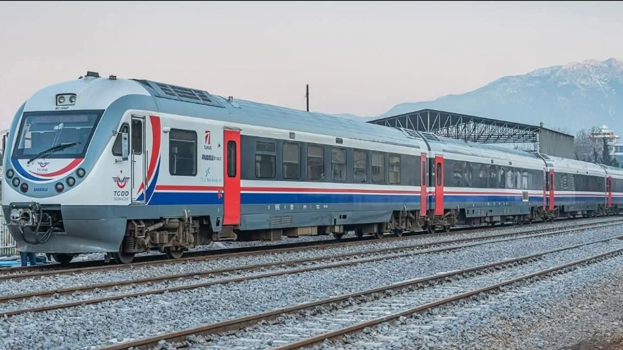 Demiryolunda yoğun sefer trafiği – Birlik Haber Ajansı