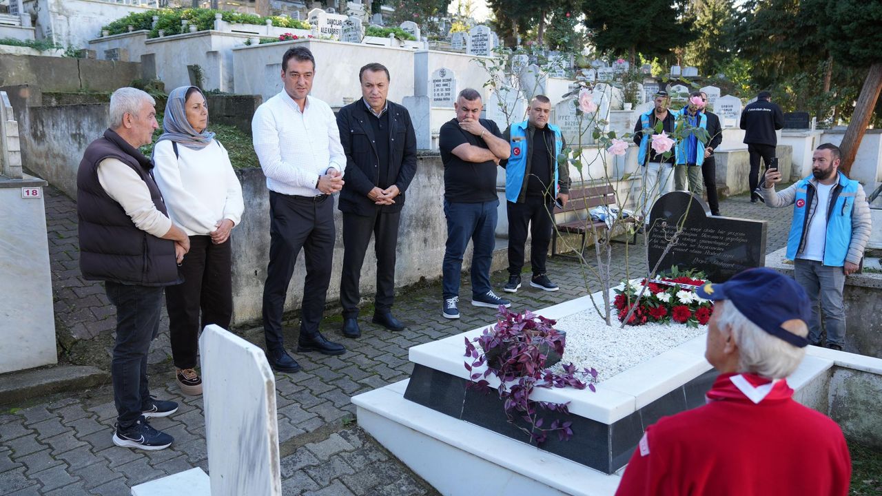 Giresun Eski Belediye Başkanı Mehmet Larçın anıldı – Birlik Haber Ajansı