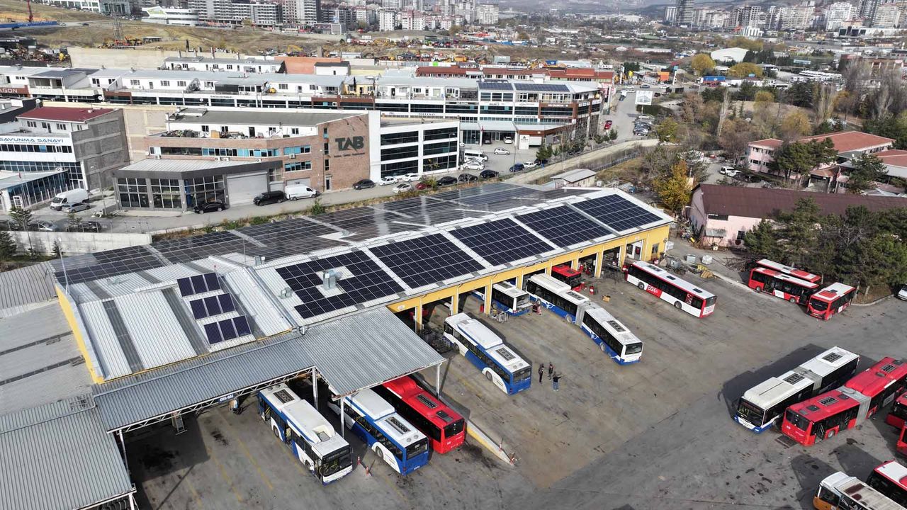 EGO’dan yeşil enerji hamlesi: Macunköy Otobüs Bakım-Onarım Atölyeleri’ne güneş enerjisi santrali kuruldu. – Birlik Haber Ajansı