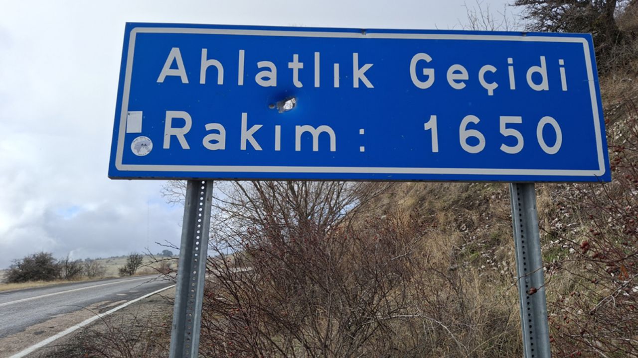 Karayolları ekipleri sürücüleri sis nedeniyle uyardı – Birlik Haber Ajansı