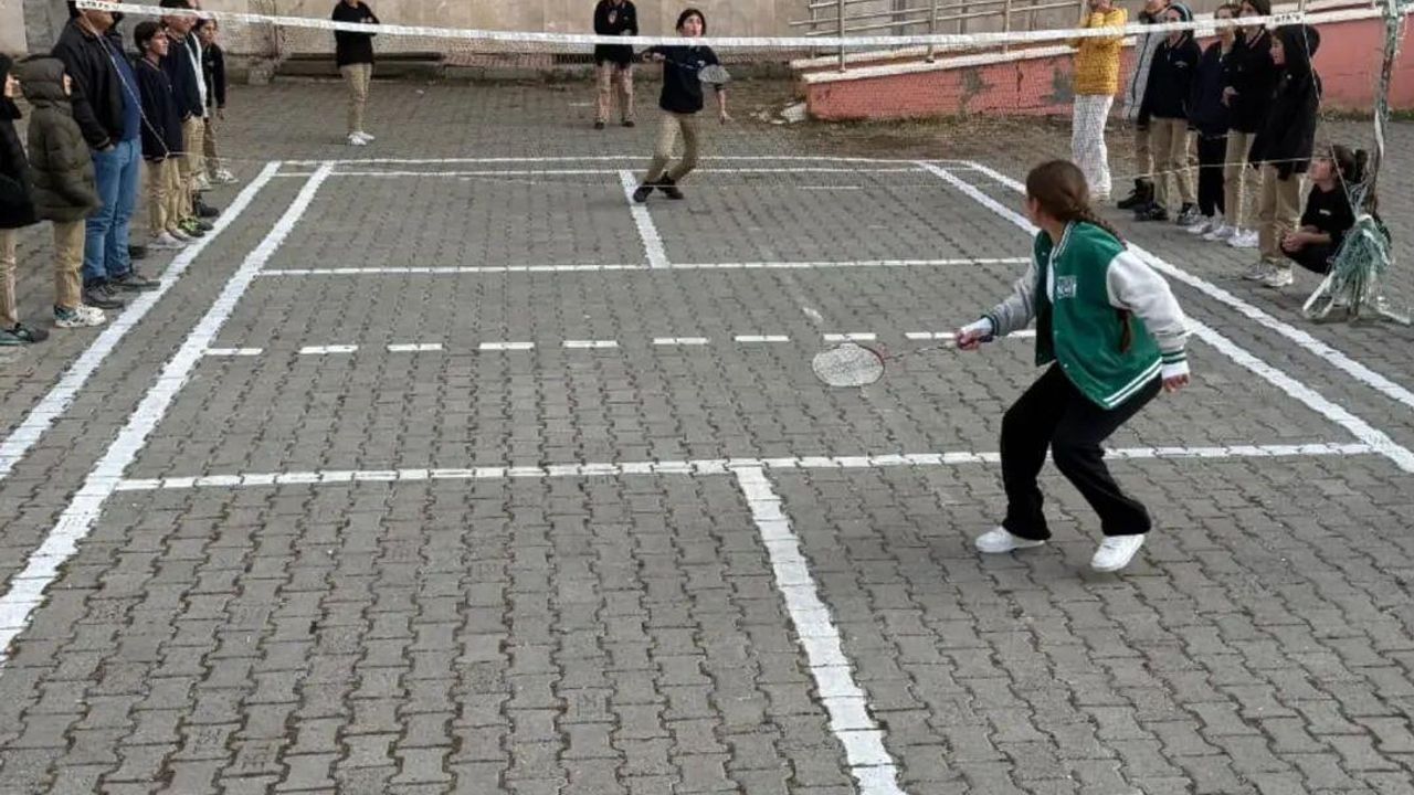 Digor’da Badminton heyecanı başladı! – Birlik Haber Ajansı
