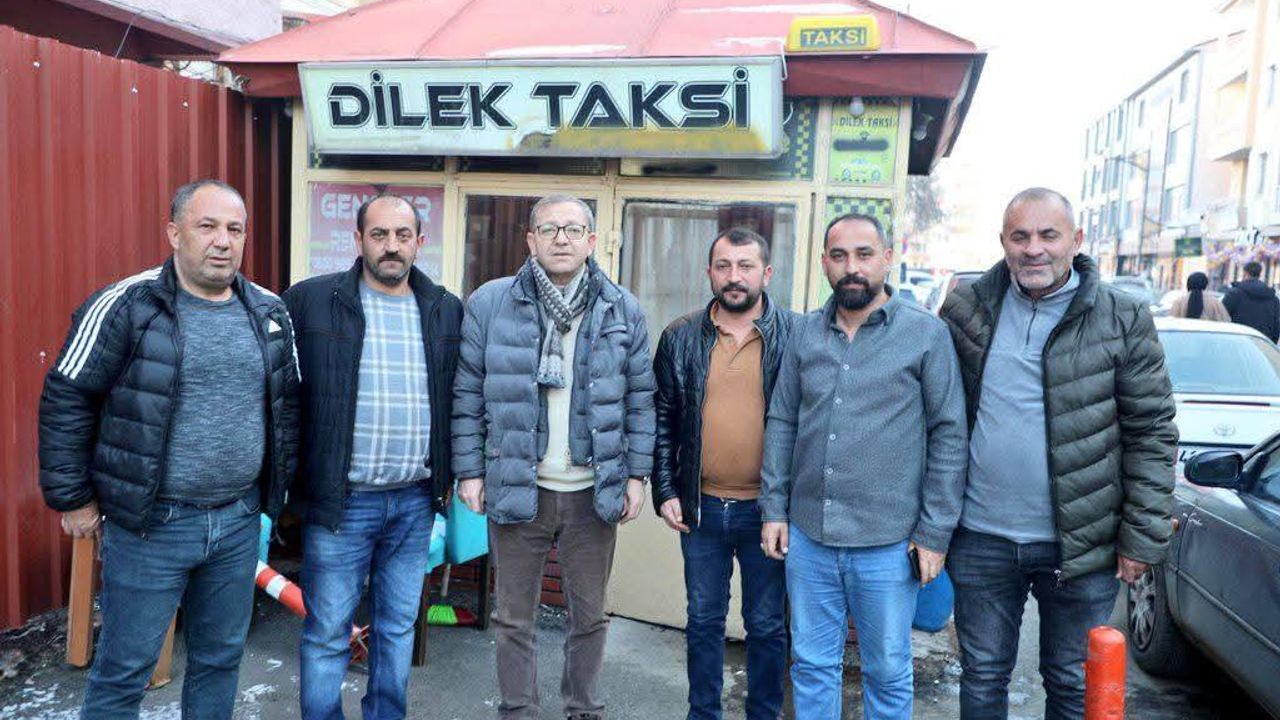 Vali Ziya Polat Kars sokaklarında esnafa bereketli kazançlar diledi – Birlik Haber Ajansı