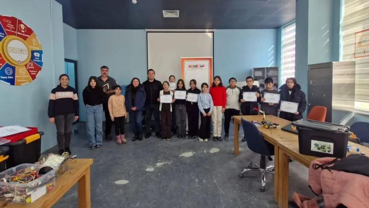 Kars’ta geleceğin teknoloji liderleri sahneye çıktı – Birlik Haber Ajansı