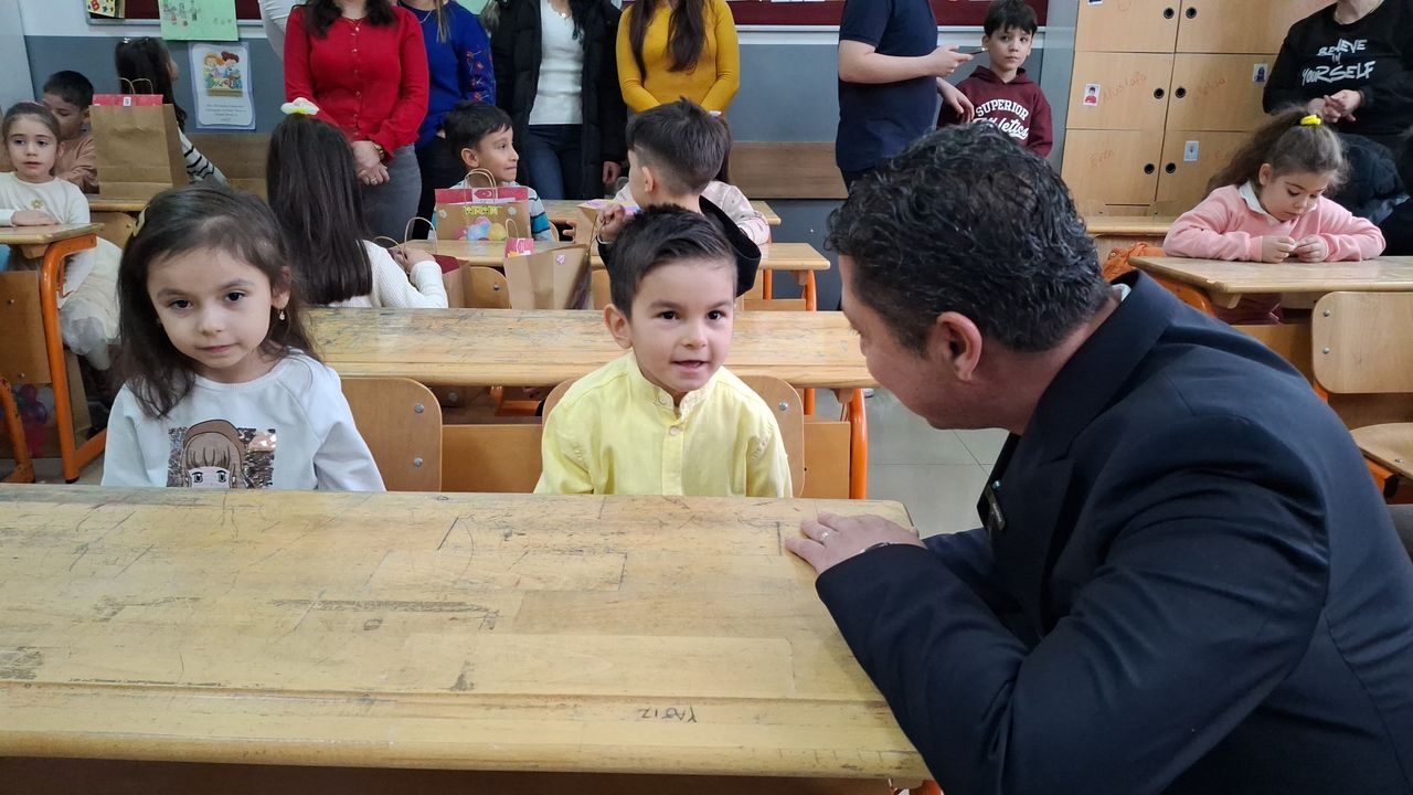 Okullarda karne heyecanı yaşandı – Birlik Haber Ajansı