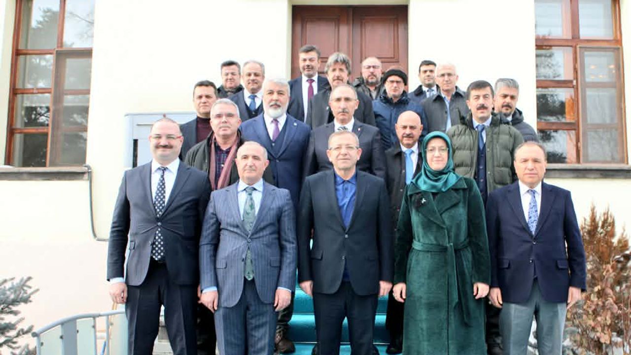 Kars Valisi Ziya Polat, 17 üniversitenin rektöründen oluşan heyeti kabul etti – Birlik Haber Ajansı