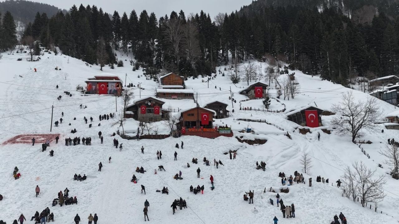 Ayder’de Kardan Adam Şenliği başladı – Birlik Haber Ajansı