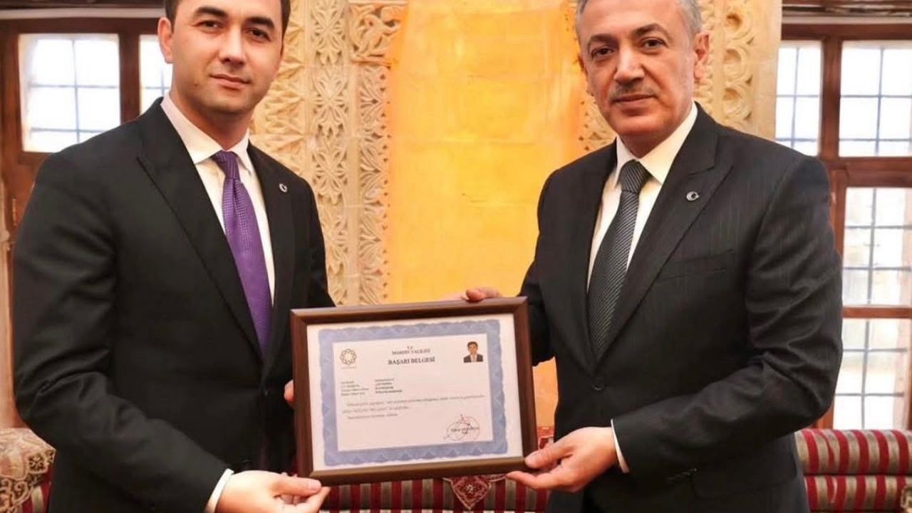 Mardin Valisi’nden Midyat Kaymakamı’na başarı belgesi – Birlik Haber Ajansı