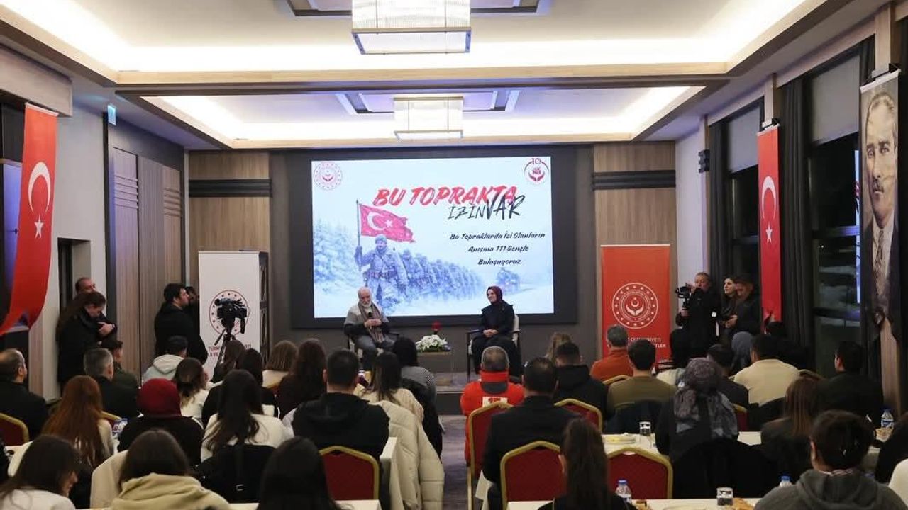 Sarıkamış’ta “Vatan Sevgisi” buluşması: Bakan Göktaş ve Hasan Kaçan gençlerle bir araya geldi – Birlik Haber Ajansı