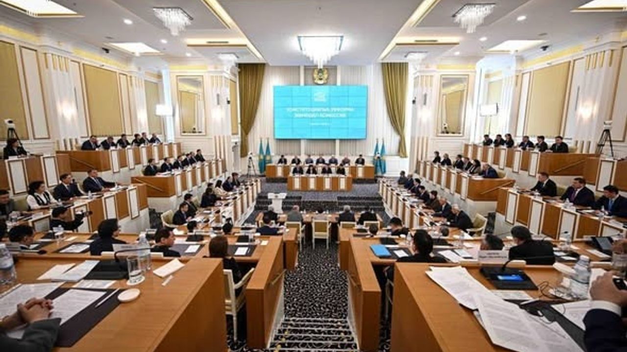 Yeni Anayasa taslağına değerlendirme: Hak ve özgürlükler ön planda – Birlik Haber Ajansı