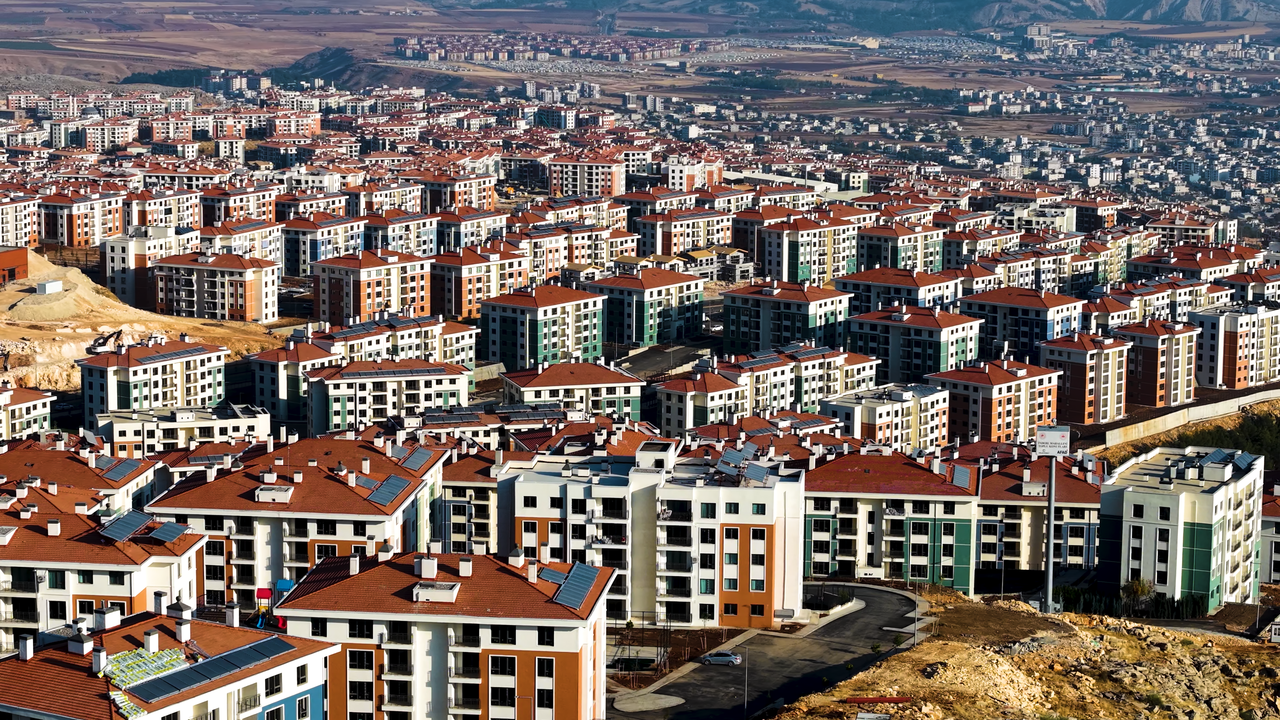 Asrın felaketinden asrın inşasına: Deprem bölgesinde 455 bin bağımsız bölüm tamamlandı – Birlik Haber Ajansı