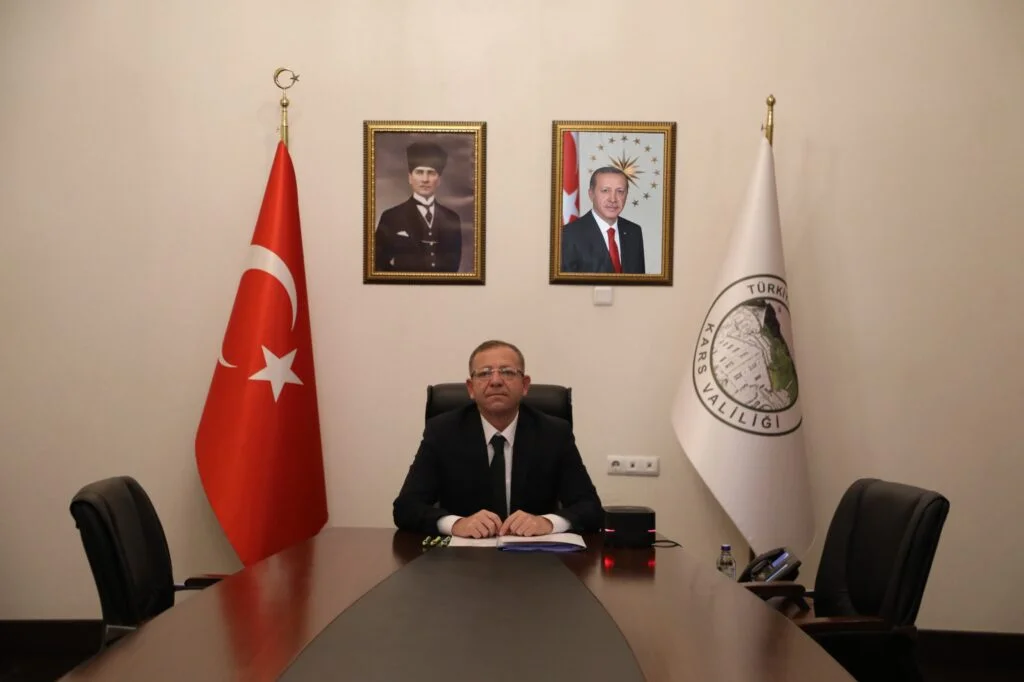 Kars Valisi Ziya Polat 19 Mayıs Atatürk’ü Anma, Gençlik ve Spor Bayramı mesajı