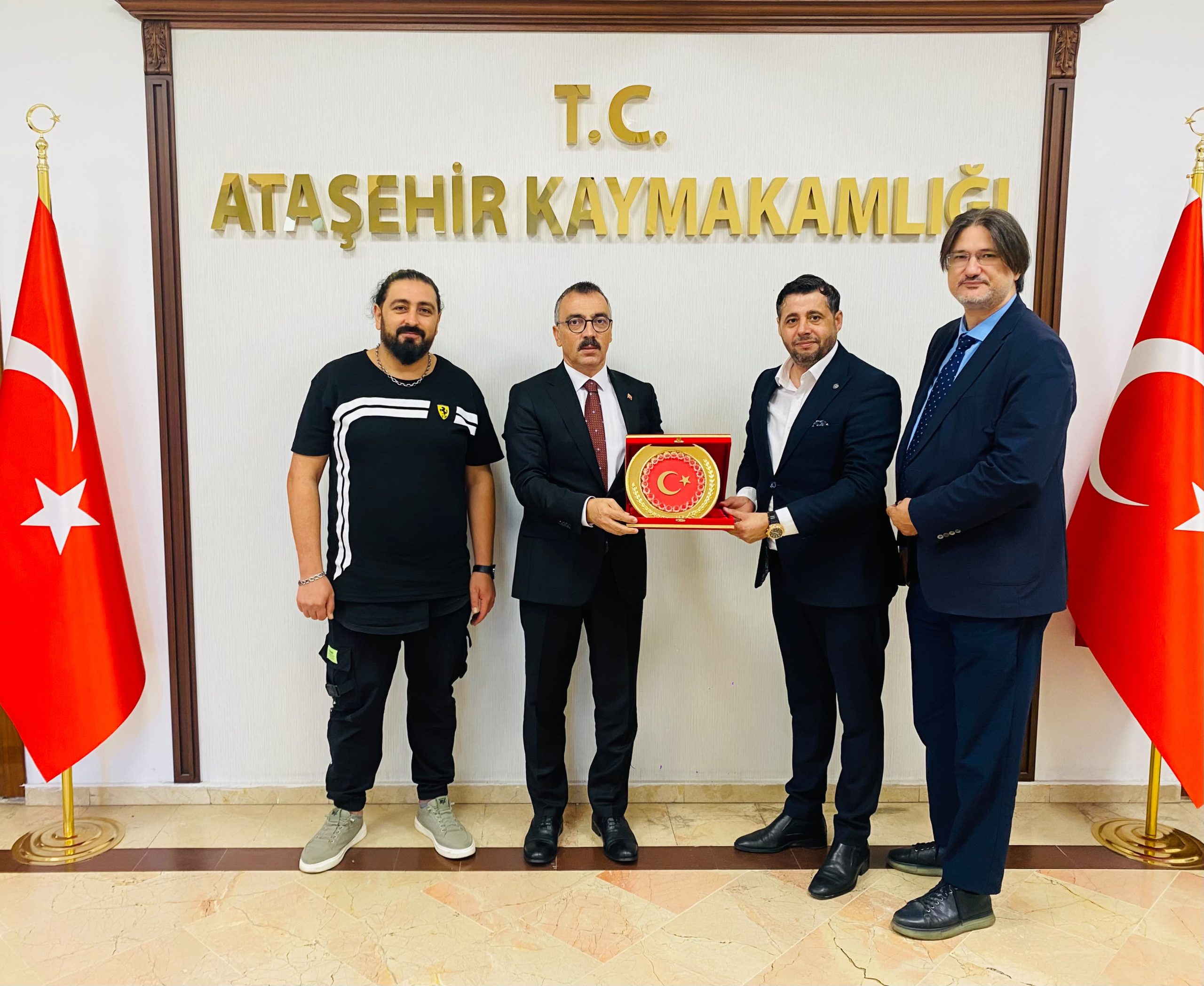 Bağımsız Medya ve Gazeteciler Derneği’nden Ataşehir Kaymakamı Eren Arslan’a Nezaket Ziyareti!