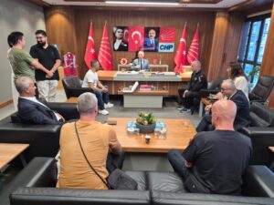 Gürsel Tekin’den Gençler İçin Spor Vurgusu: İstanbul’da Uluslararası Spor Temasları Güçleniyor