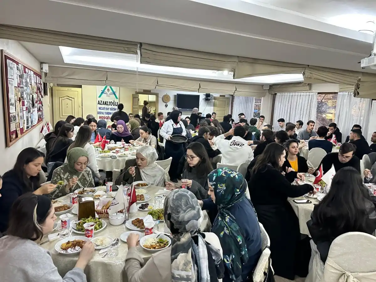 Dijital dünyanın yeni dinamikleri, Azaklıoğlu Vakfı’nda tartışıldı