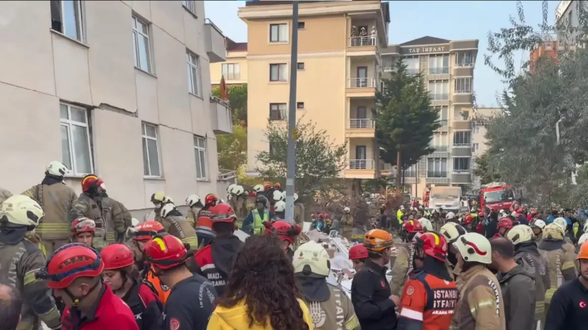 Maltepe’de çöken binada arama kurtarma sona erdi: 5 kişi hayatını kaybetti
