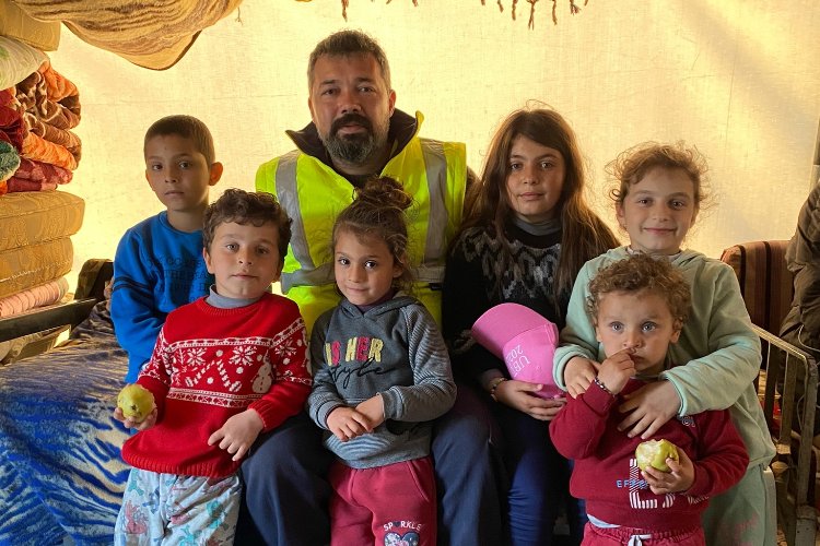 Hatay’da çifte felaket yaşamışlardı… Bursa derman oldu